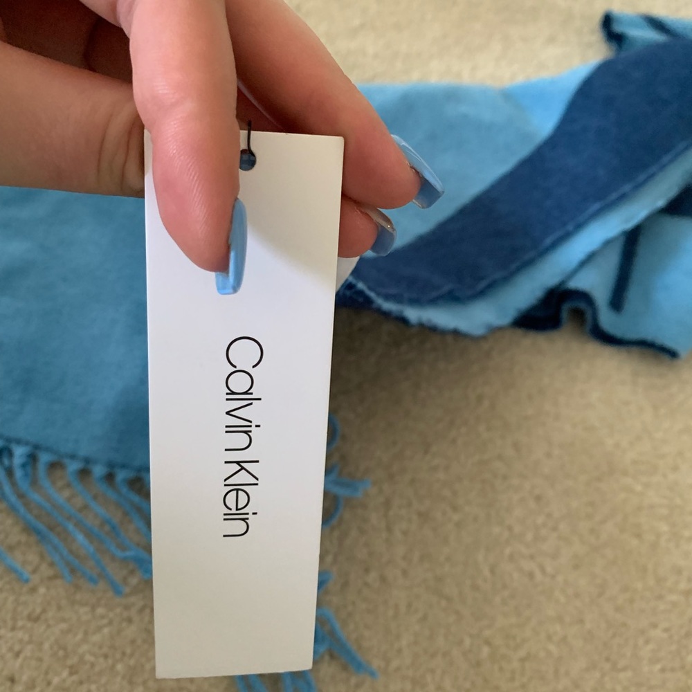 Calvin Klein scarf